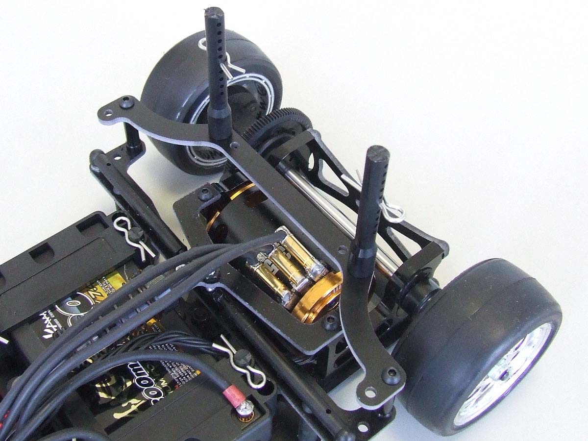 カワダ M300GT2R メカ付(受信機なし) タミヤボディポスト位置 リヤ