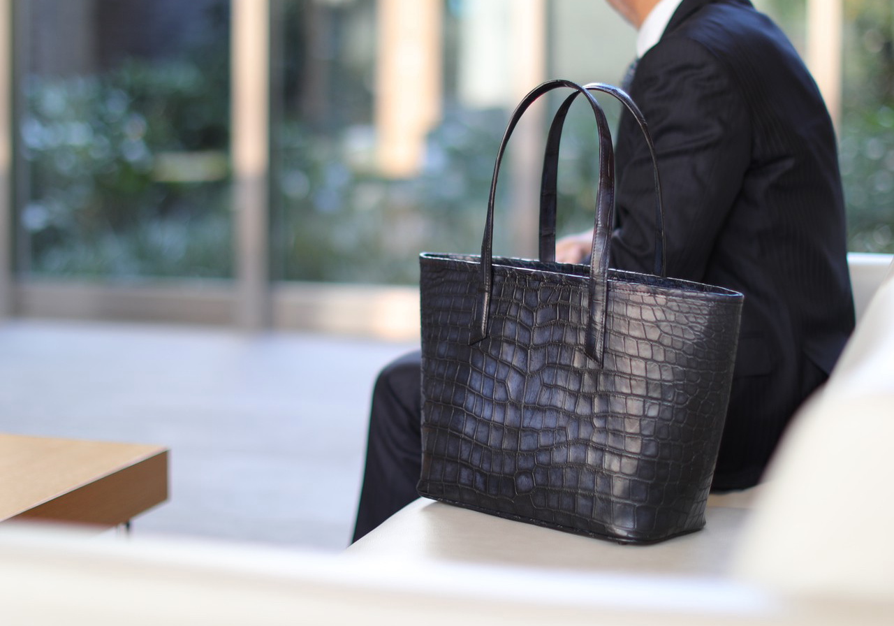 クロコダイル革 トートバッグ Basic | 手染めクロコダイル革バッグ