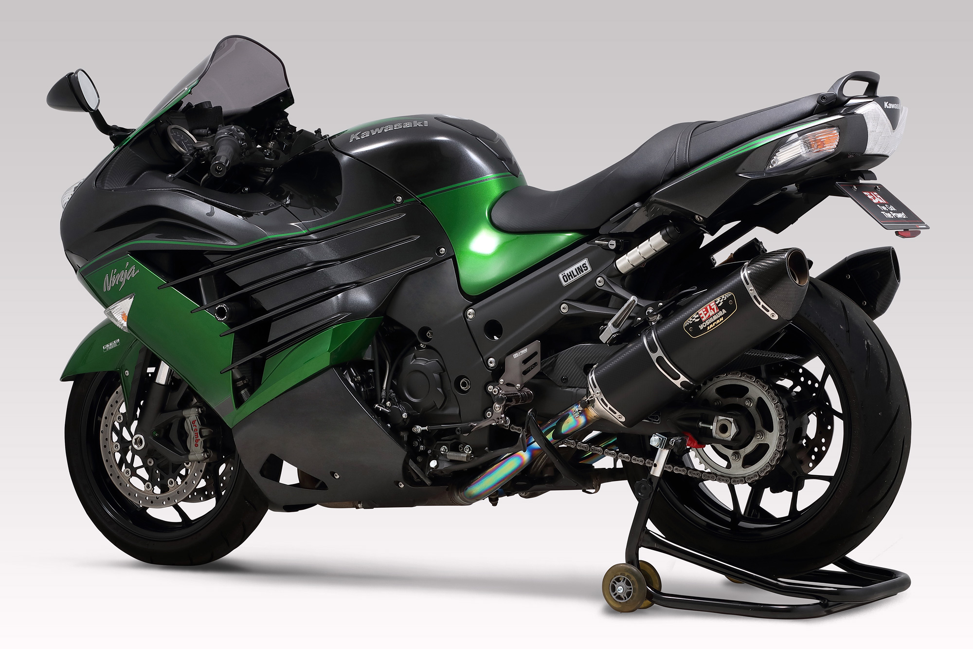 ヨシムラジャパンが、Ninja ZX-14R用ステップキットX-TREADを発売開始