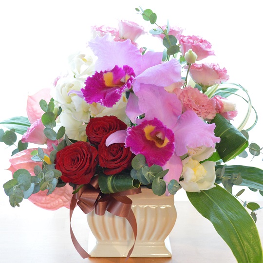 メモリアル アレンジ Harp (カトレアとバラのフラワーアレンジメント