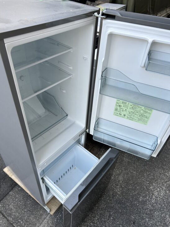 外観に擦れ傷ありの日立 2ドア冷蔵庫 RL-154KAを堺市にて【買取】のご