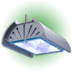 ファンネル2 150W 8000K（水草水槽などに）：メタハラ－ファンネル2