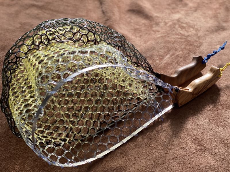 ネットのズレ防止アイテム