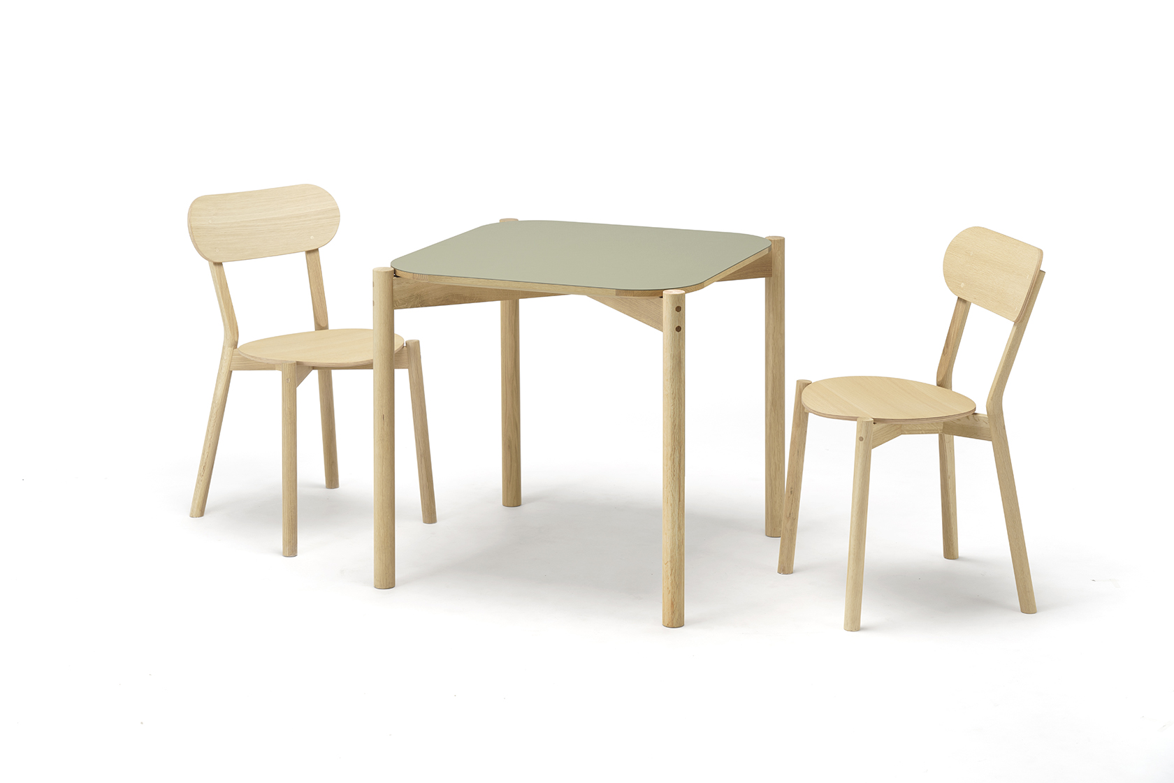 Castor Table Linoleum 75 ‒ KARIMOKU NEW STANDARD (KNS)