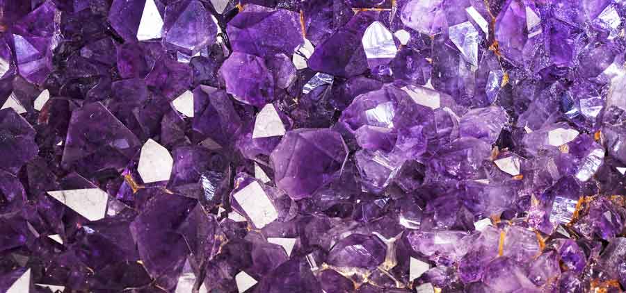 アメジスト｜紫水晶の意味と効果