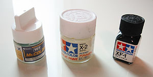 図解！なんでも制作日記 [塗料について]