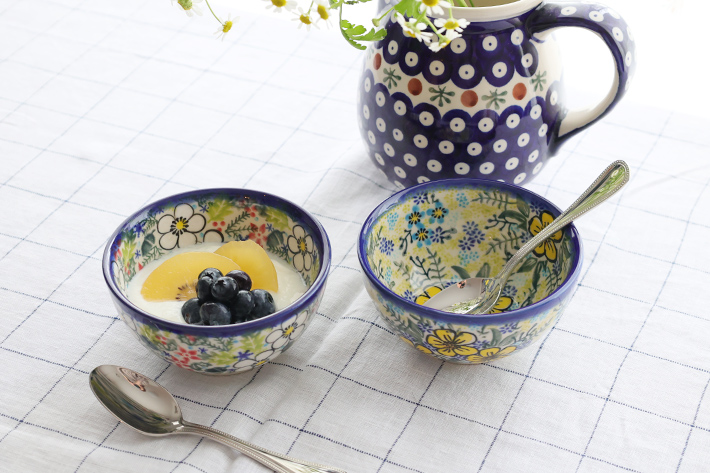 取っ手付きボウル 368 青と黄のお花模様 ツェラミカ ポーリッシュ