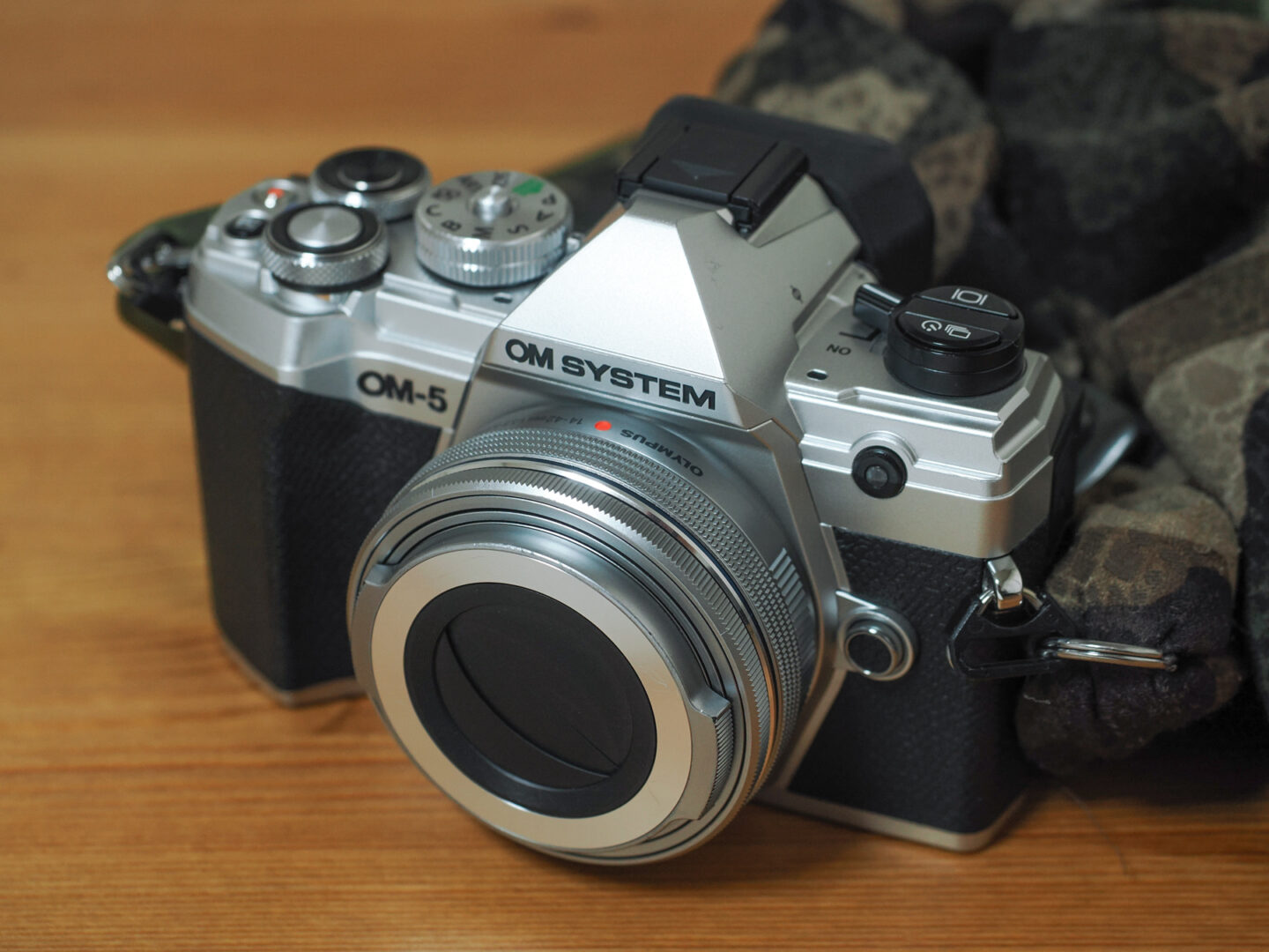 Panasonic LUMIX G X VARIO 電動パンケーキレンズ Panasonic LUMIX G X