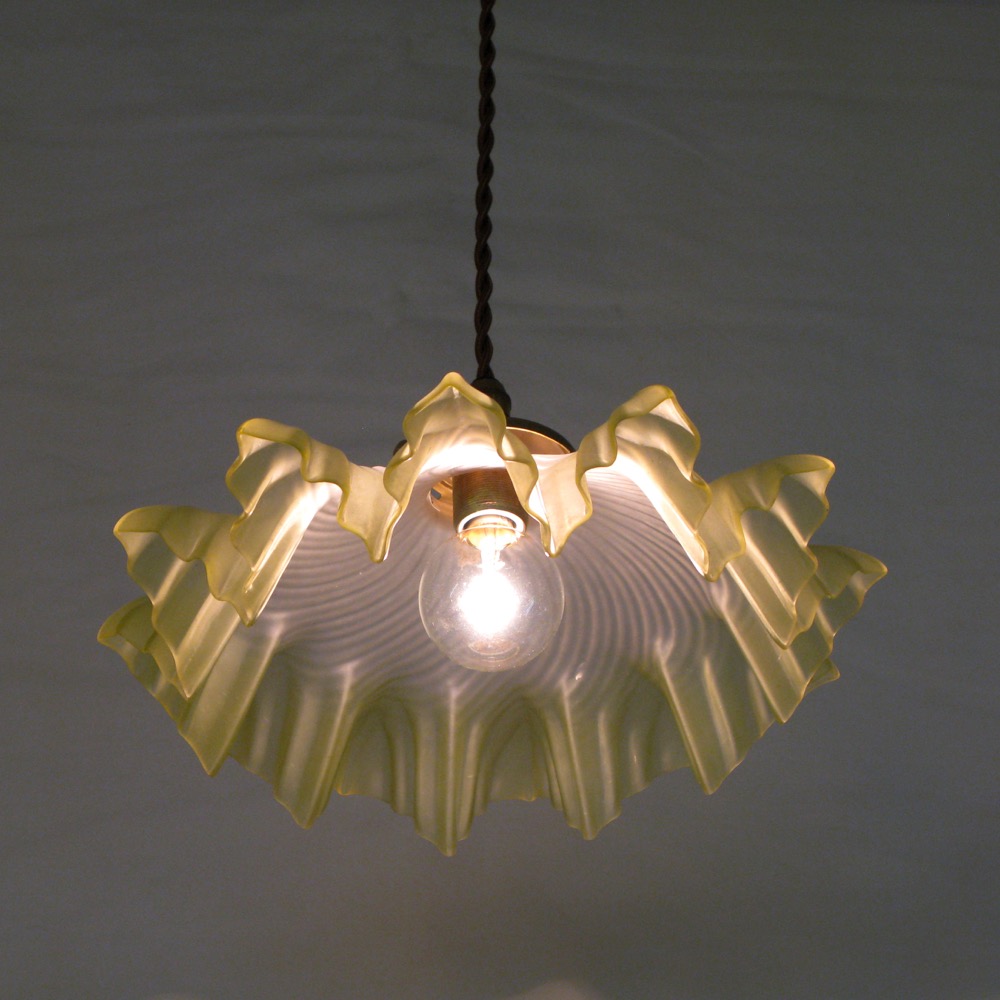 フランス アンティーク フリル ガラス ランプ シェード 真鍮シェード