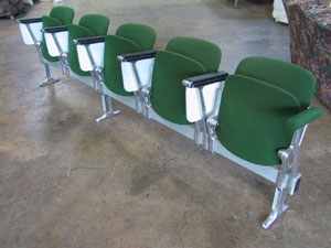 イタリア Castelli カステリ社 ヴィンテージ Axis 3000 ベンチ | キヤ