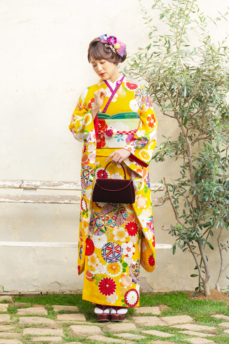 MK-1006】カナリヤ色 手毬花柄文様 | 日本最大級の着物・振袖