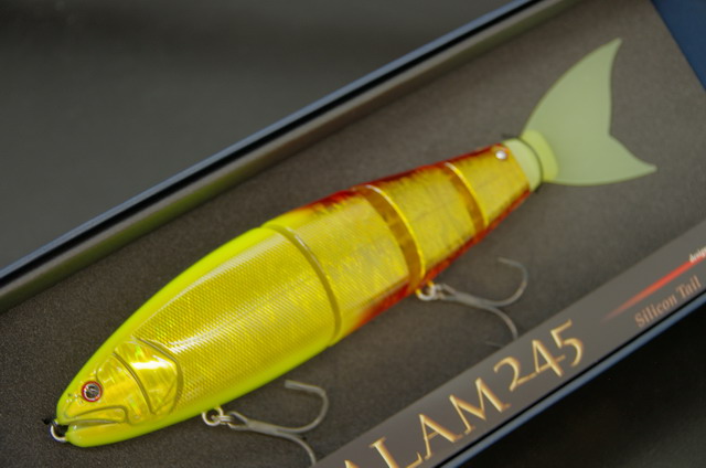 マドネスジャパン バラム245（MADNESS JAPAN BALAM 245） 【シーバス