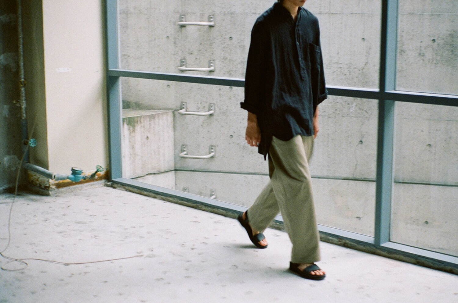 新入荷】COMOLI 25AW コーデュロイ コモリシャツ│カインドオル