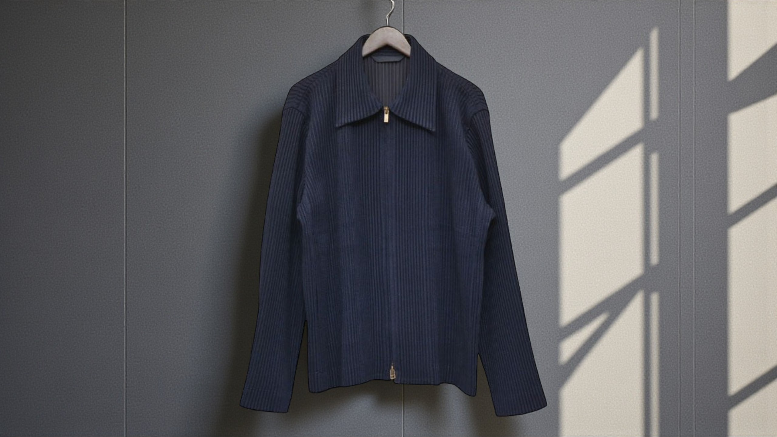 新入荷】HOMME PLISSE ISSEY MIYAKE ウールライクプリーツジップアップ