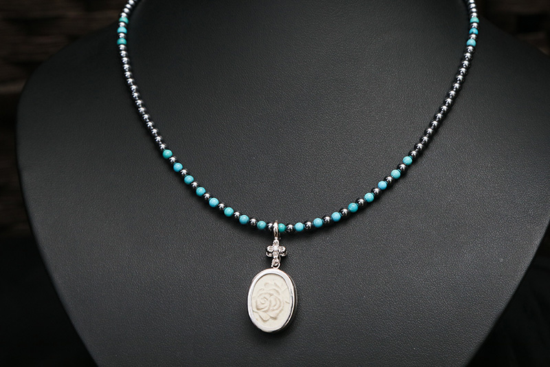 株式会社ネクストカンパニー｜プレミアムイオントップ裏面からマイナス