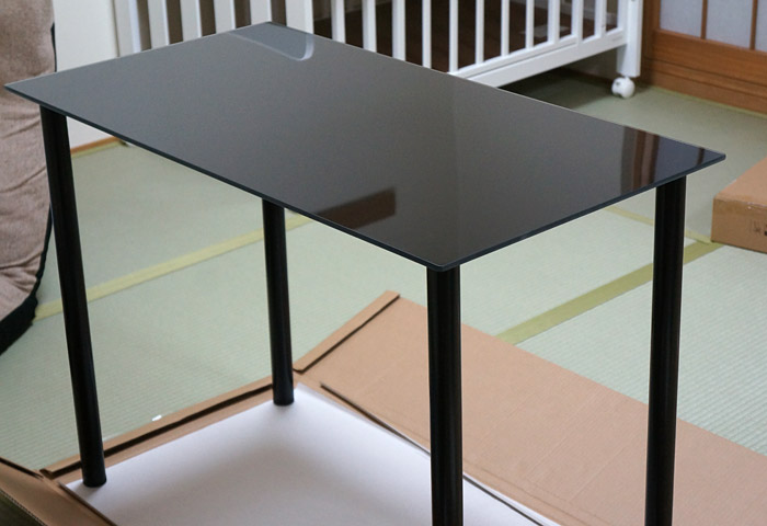 IKEAでパソコン用のデスク（VIKA GLASHOLM）を購入 - kurapi*暮らぴ