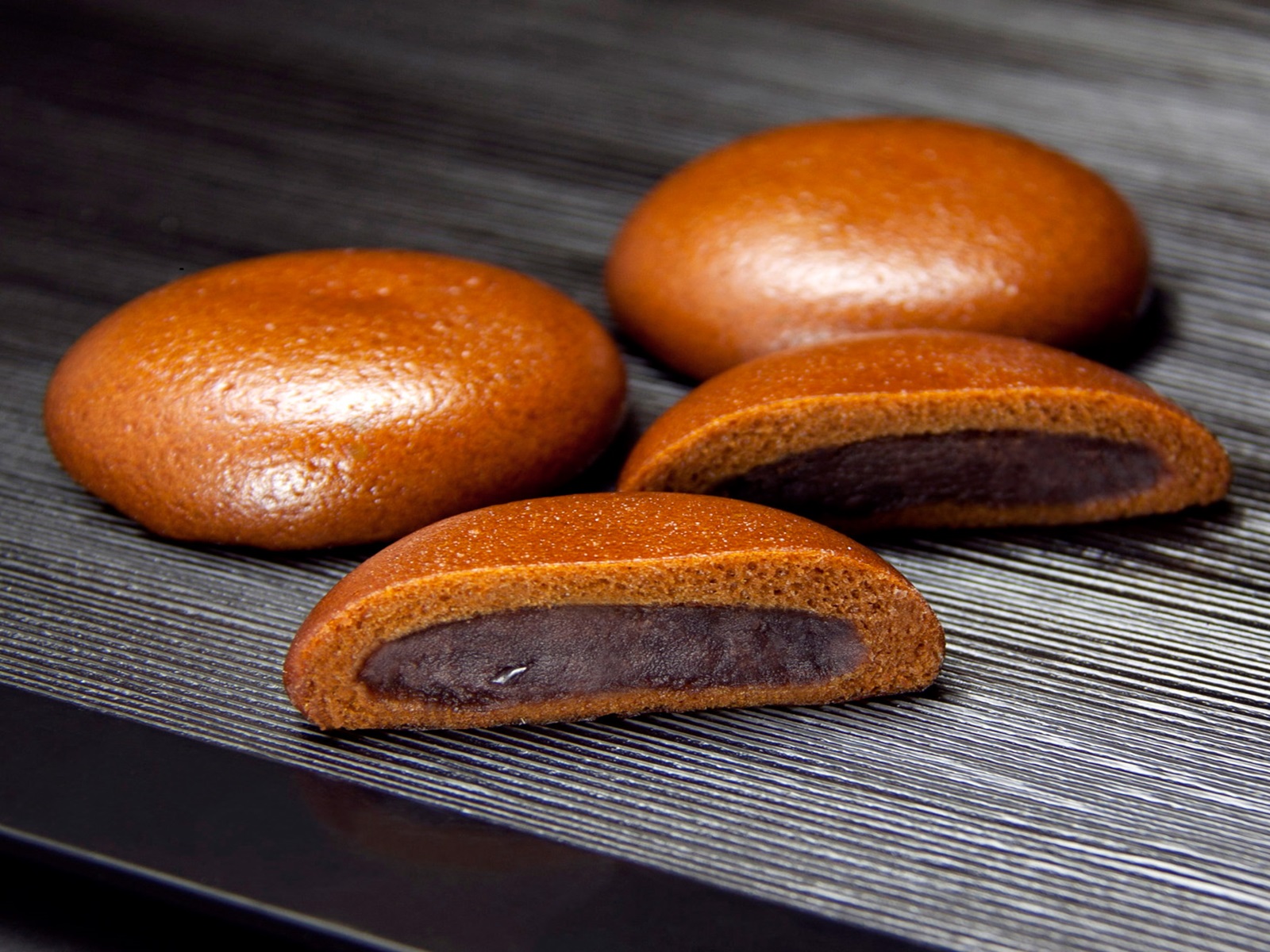 黒粋糖｜「福岡県久留米市のほとめき菓子」久留米黒棒本舗