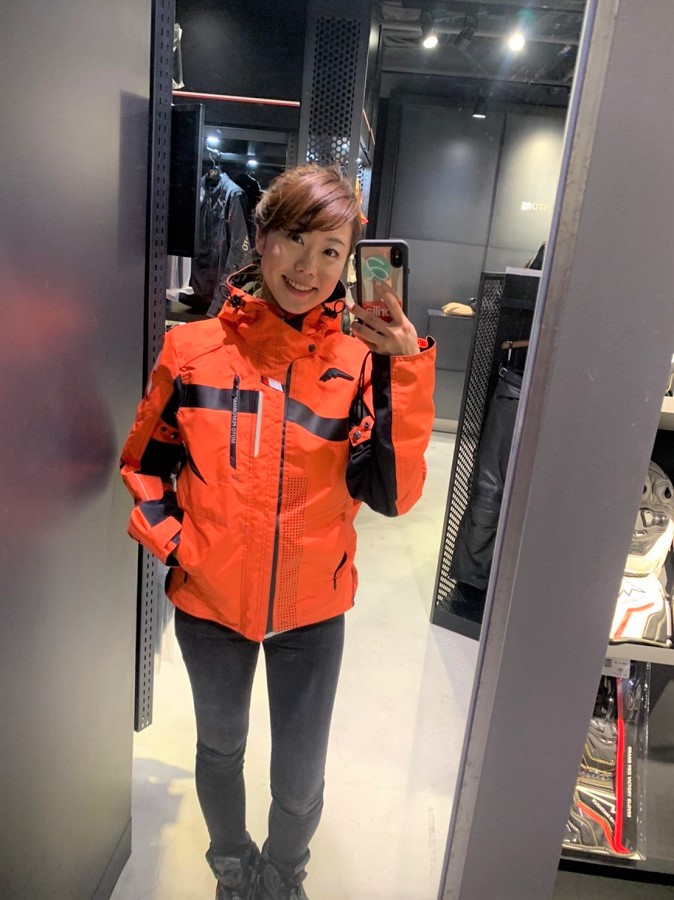 KUSHITAINI最高レベルの防寒性能!アロフトフードジャケット