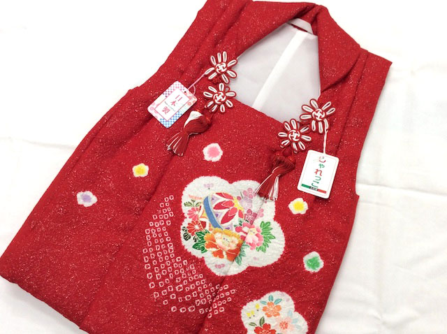 しゃれっこ】三歳正絹被布コート 七五三 お祝着 日本製 赤 ラメ 絞り