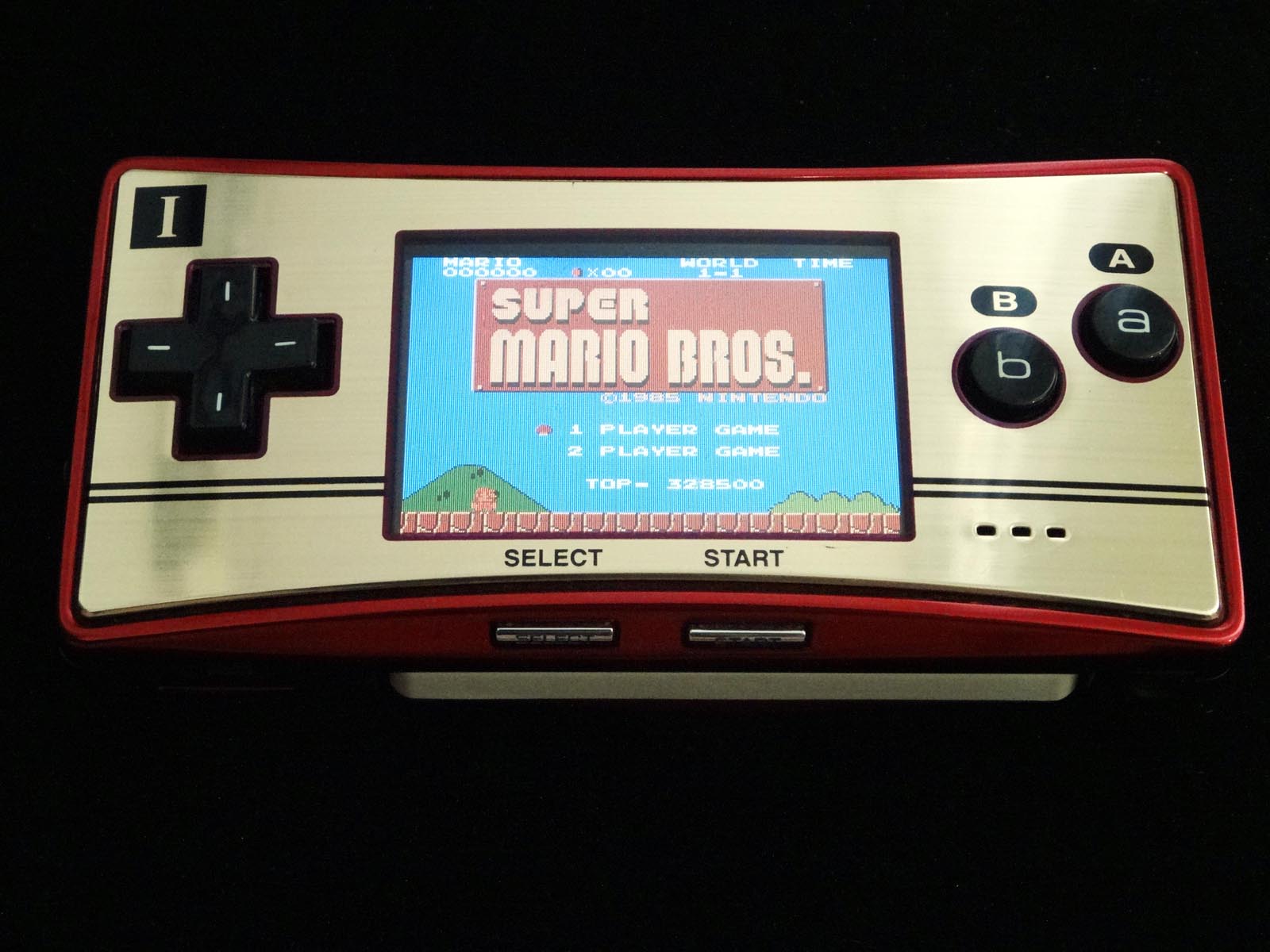 ゲームボーイミクロ ファミコンカラー