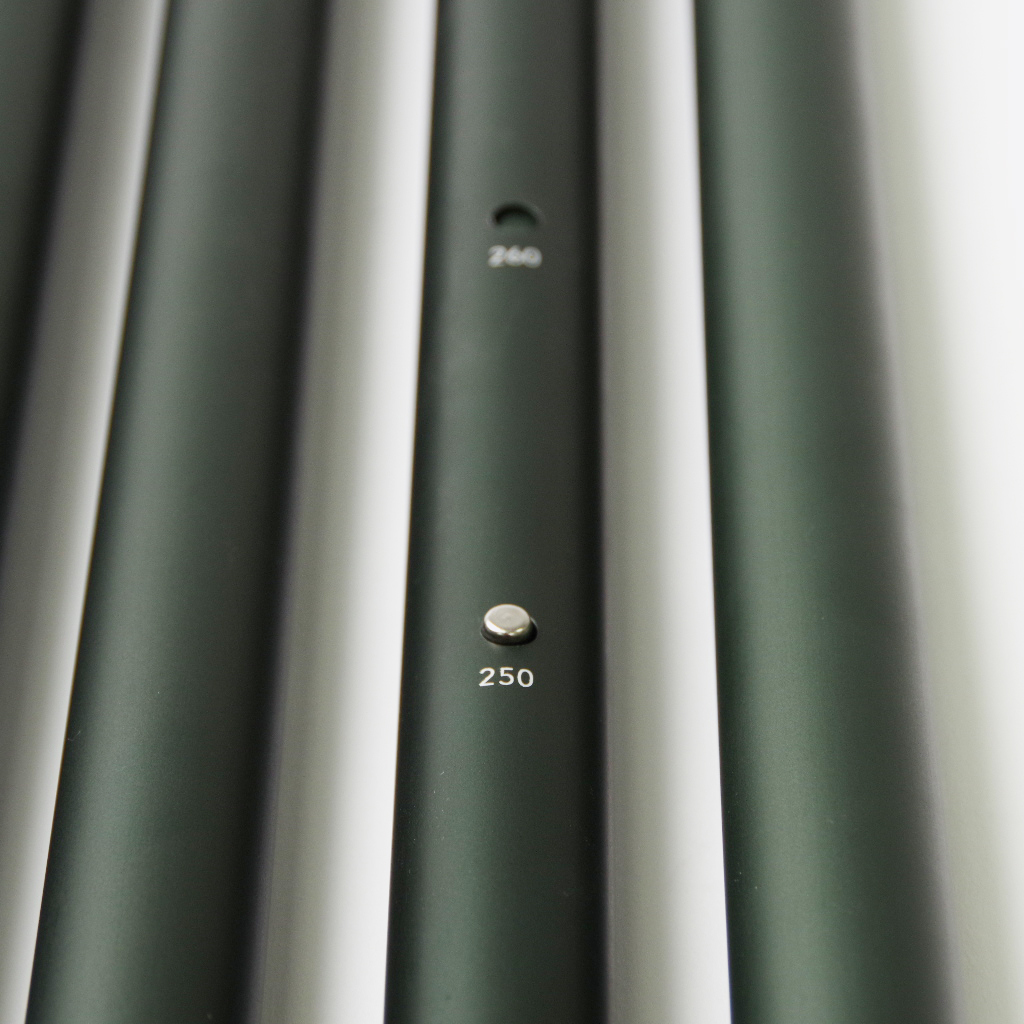 Mac Outdoor マックアウトドア Mac One OBカラーポール 250～280