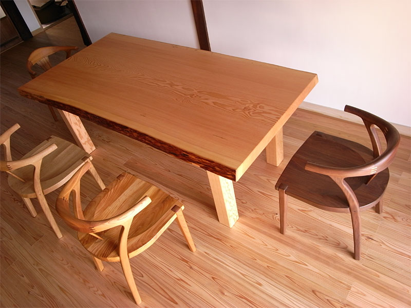 ベイマツ無垢一枚板 ダイニングテーブル：手作り家具/ダイニング