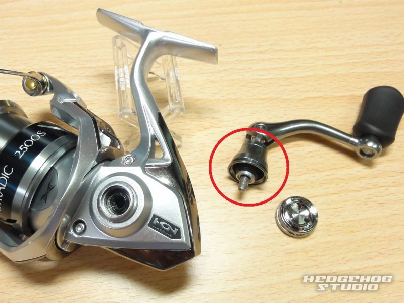 シマノ純正】 14ステラ1000-2000番対応 純正ハンドルスクリュー