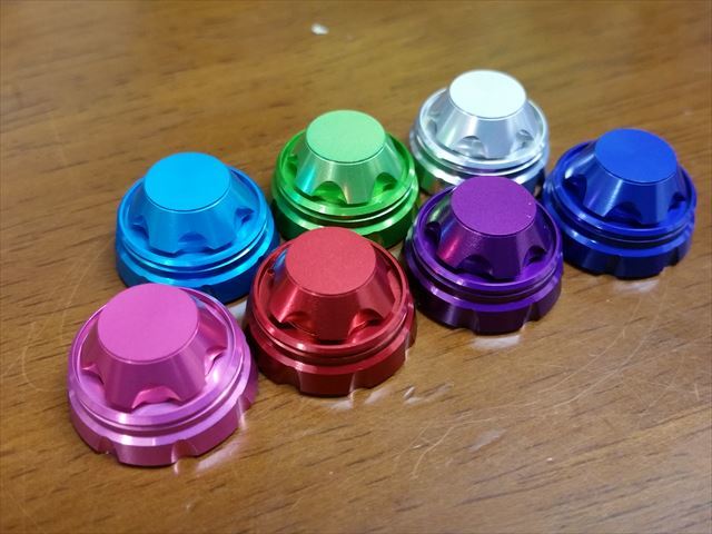 廃盤レア 美品 バサート ダブルハンドル ダイワ用 リールキャップ 廃盤