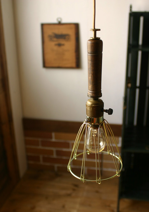 工業系ウッドハンドルトラブルライト｜インダストリアル照明USA