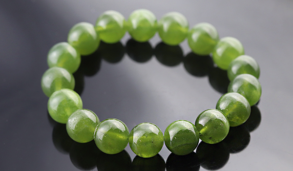 大玉ブレス（アイドクレース［ベスビアナイト］）10mm|パワーストーン