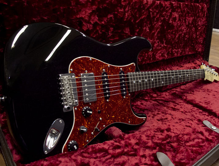 James Tyler Japan LA Studio Classic Black 中古｜ギター買取の東京