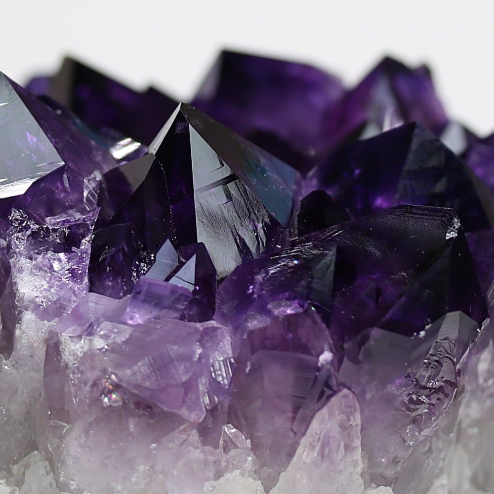 トップクォリティ]ブラジル産アメジストクラスター（大型原石2.5kg