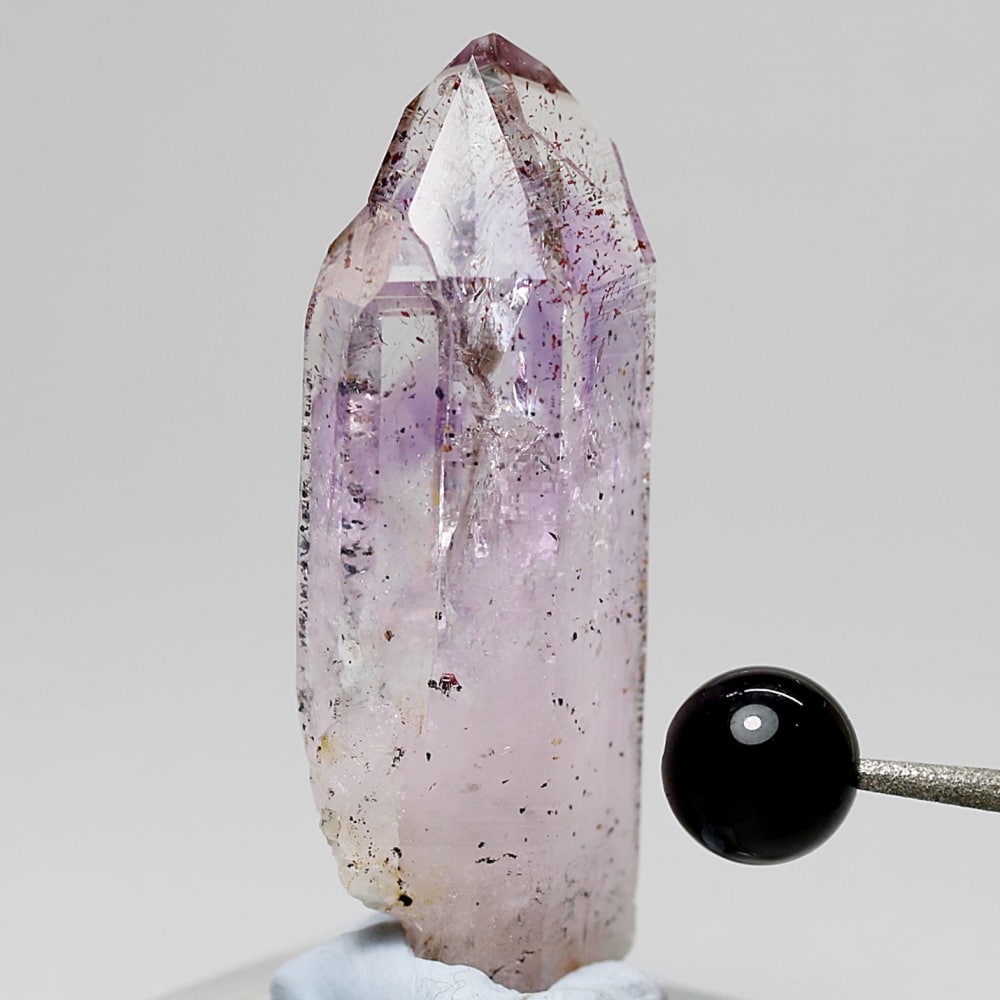 高品質]ナミビア共和国ブランドバーグ産ファントムアメジスト原石