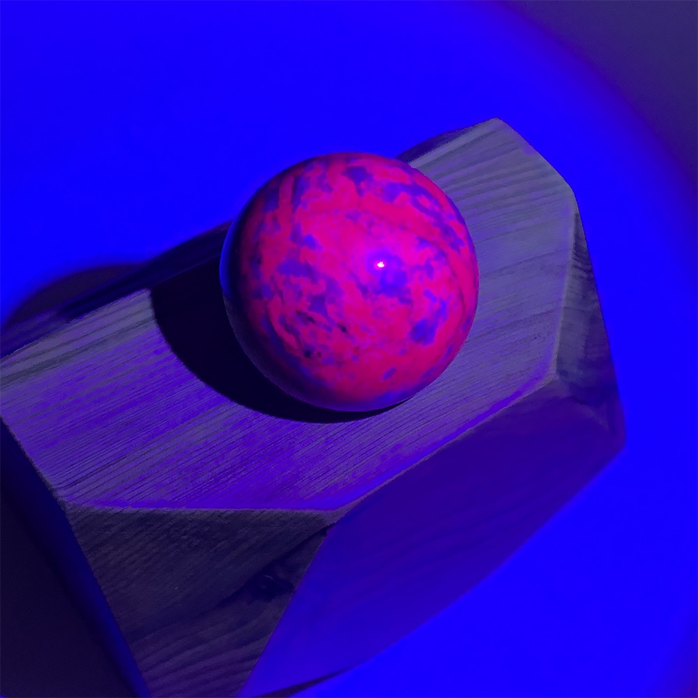 希少・インド産]天然ルビーインカイヤナイト丸玉/スフィア（27.5mm