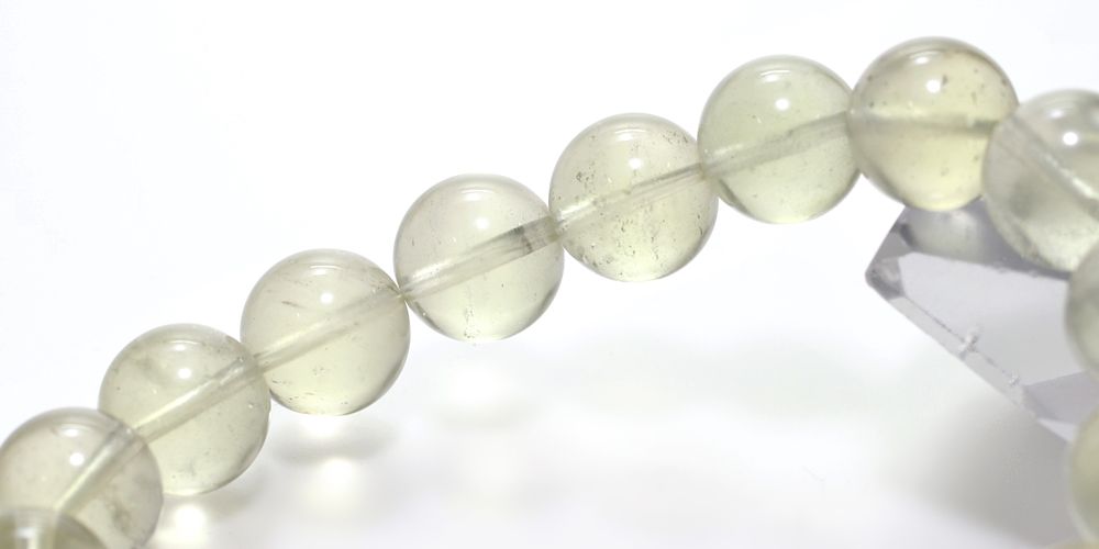 高品質+]天然リビアングラスブレスレット（約11mm玉） - 埼玉県吉川市