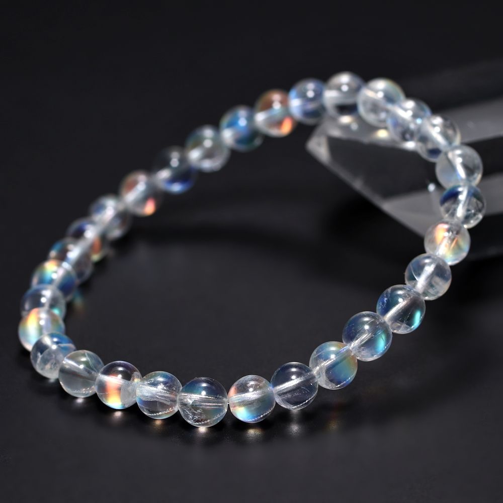 トップクォリティ/宝石質]別鉱床マダガスカル産ホワイトラブラドライト