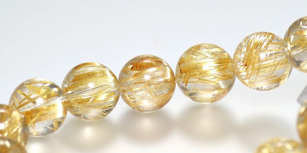 トップクォリティ]ゴールドルチルクォーツブレスレット（約13.5mm玉