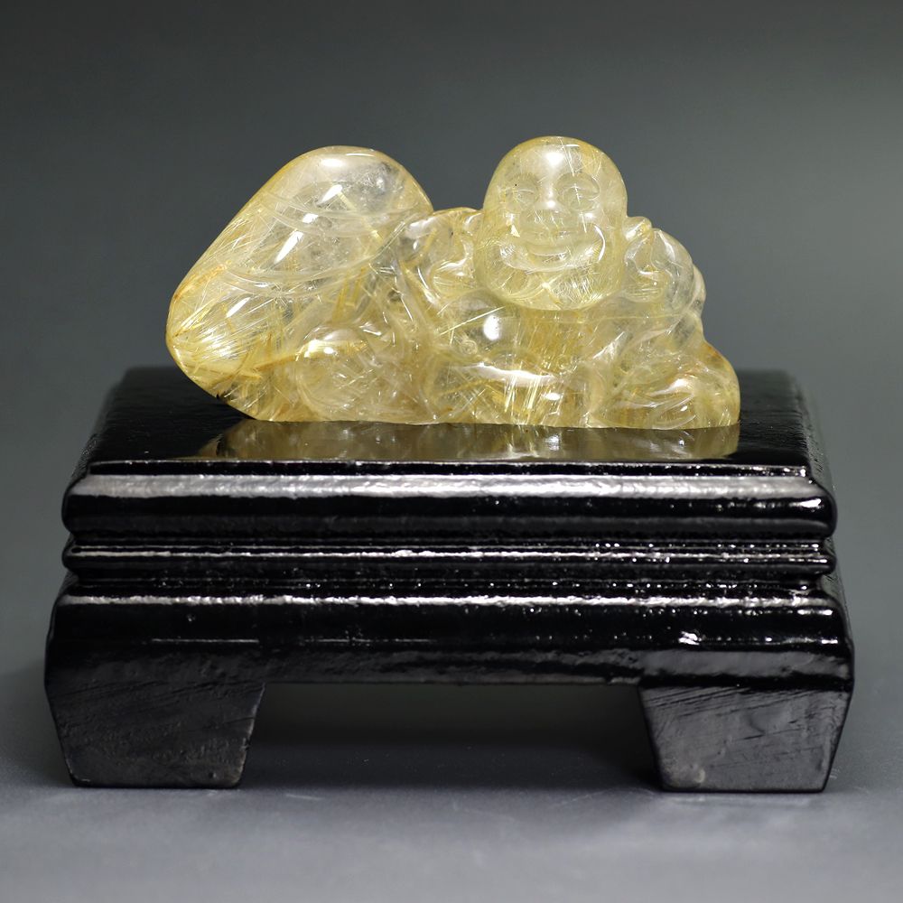 ブラジル産]ゴールドルチルクォーツ彫刻/布袋様（専用木製台座付