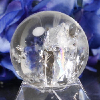 高品質]クォーツインクォーツレインボー水晶丸玉/アイリスクォーツ