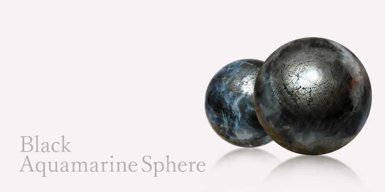 ブラックアクアマリン丸玉（スフィア、球体石） - 埼玉県吉川市の