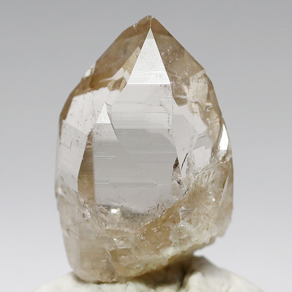 高品質]ネパール/ガウリシャンカール産ヒマラヤ水晶原石/スモーキー