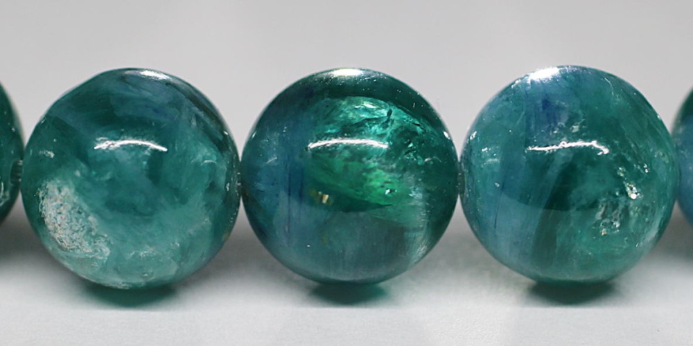 高品質]カイヤナイトインフックサイトブレスレット（約9.5mm玉