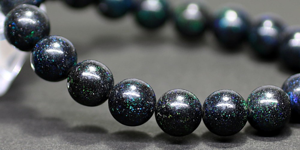 高品質++]ブラックマトリックスオパールブレスレット（約10mm玉