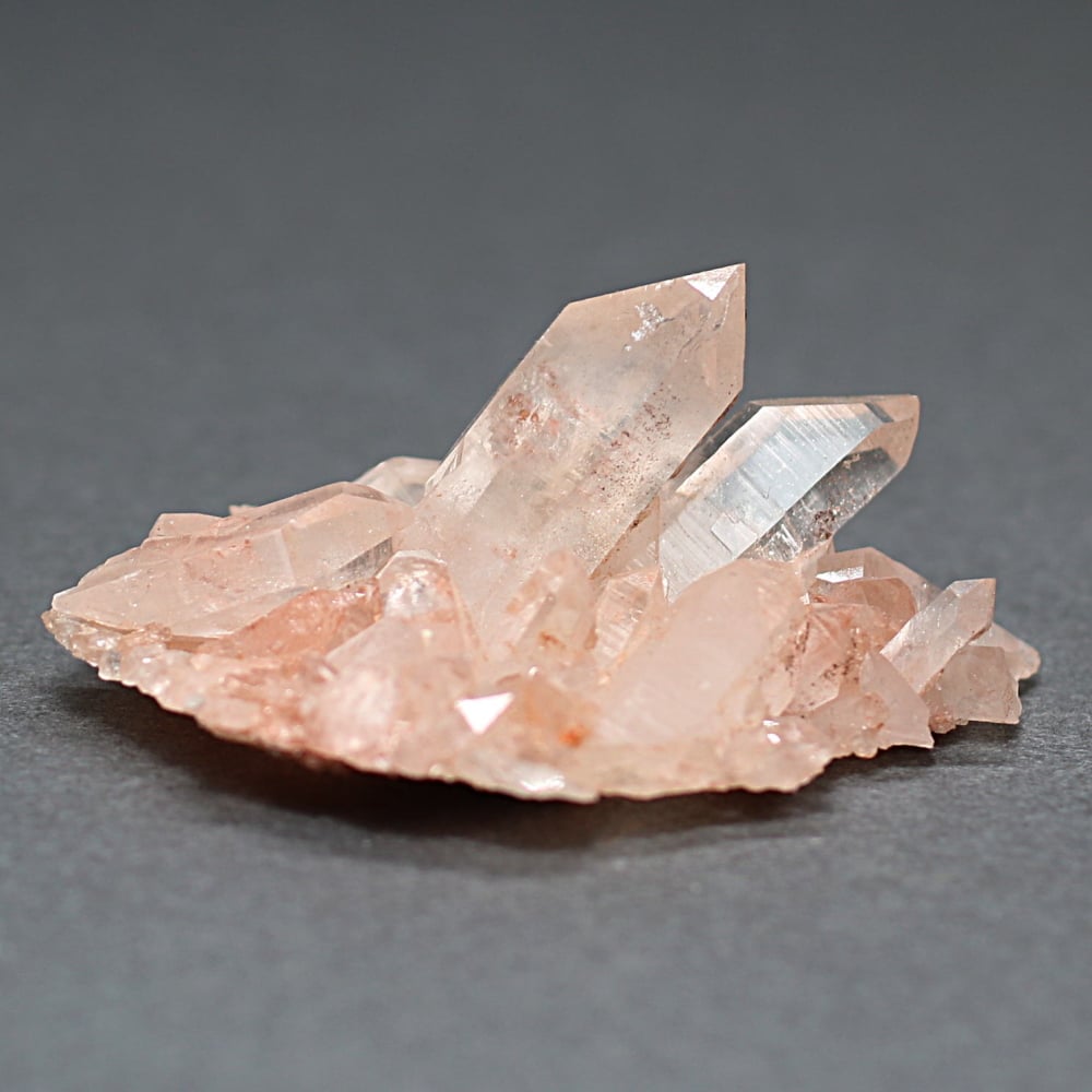 高品質]インド/マニカラン産ヒマラヤ水晶クラスター/原石小さめサイズ