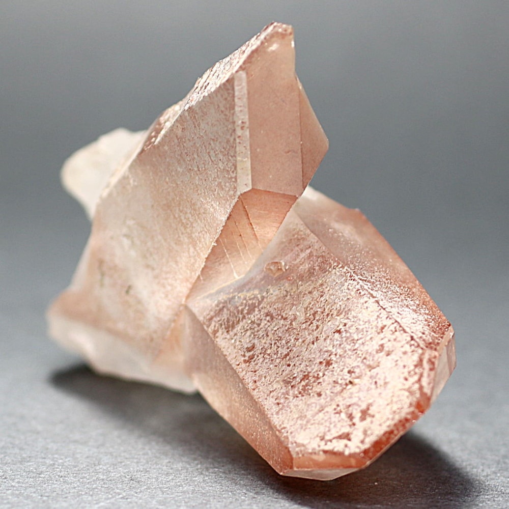 高品質・ディアマンティーナ産]ストロベリーレムリアンシード原石