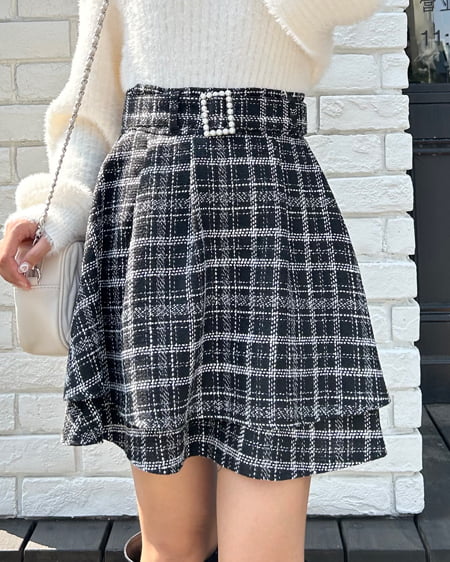 パール装飾バックルチェックツイード2段フレア／スカート｜INGNI
