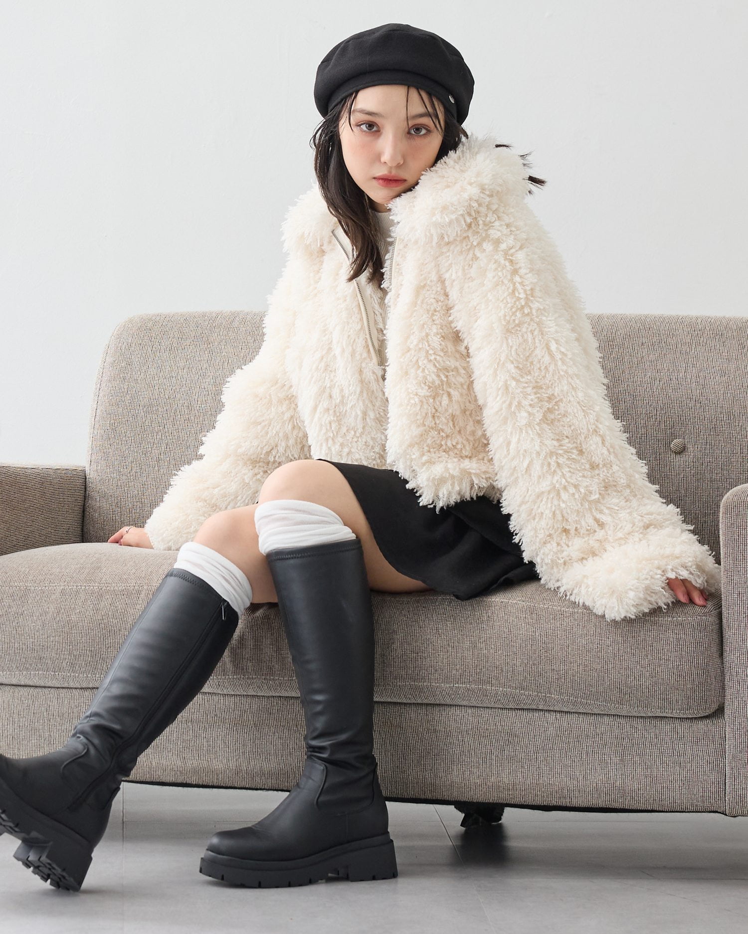 フェイクスエードフリルスカパン(セットアップ対応)（OUTLET