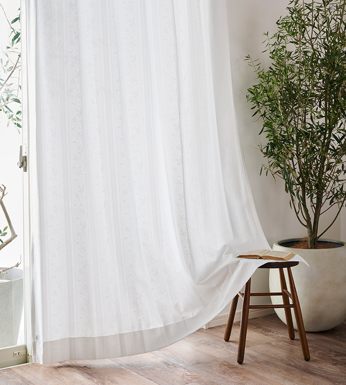 エレガントなリーフ柄の遮熱・遮像レースカーテン ルネ（L-1253