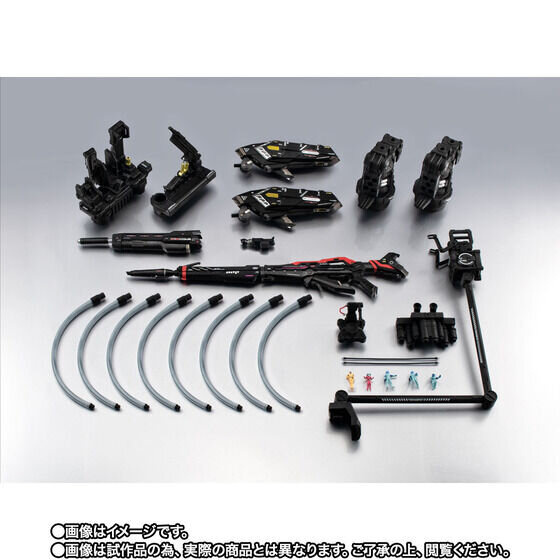 約20万円の「サザビー」特大フィギュアに「オプションパーツ」登場