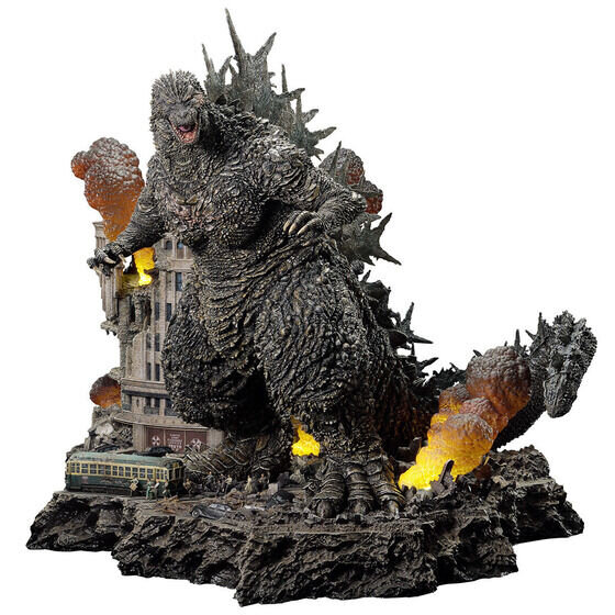 お値段、約36万円の「ゴジラ」がリアルすぎ！全高約70cmの超巨大